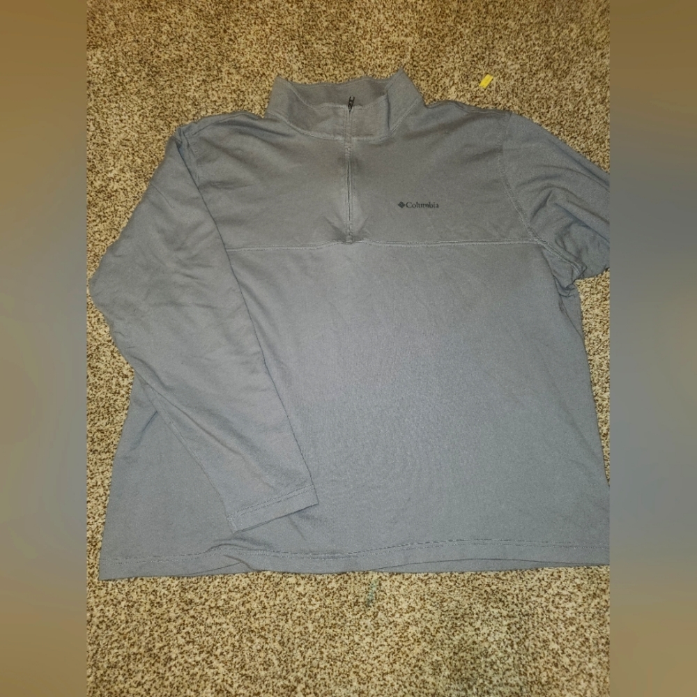 Men's Columbia long sleeve zip neck shirt
